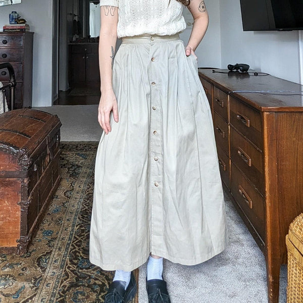 Vintage High Waisted Button Tan Pleated Maxi Skirt