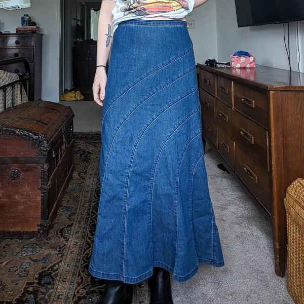 Vintage Y2K Chambray Denim Wave Stitch Detail Maxi Skirt