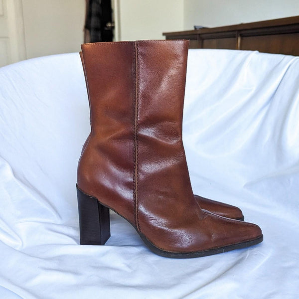 Vintage Brown Leather Pointed Toe Heeled Boots