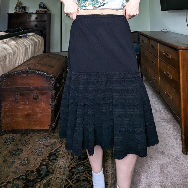 Vintage Black Lace Crinkle Tiered Midi Skirt