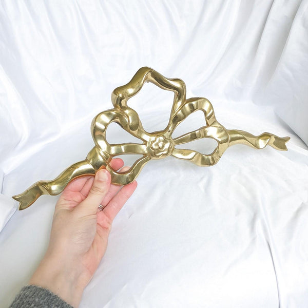 Brass Ribbon Bow Vintage Wall Swag Pediment