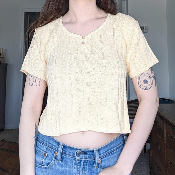 Absolutely Cotton Vintage Yellow Knit Cropped Short Sleeve Top